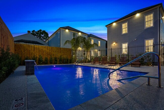 Photo - 1208 Carondelet St Unit SI ID1267178P