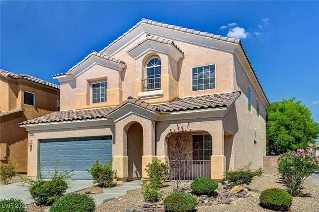 Photo - 5536 Danforth Ave