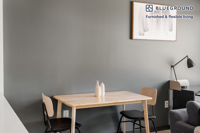 Photo - 15522 NE 22nd Pl Unit FL5-ID423