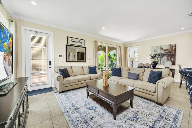 Building Photo - 7808 Whitemarsh Way Unit SI ID1622393P