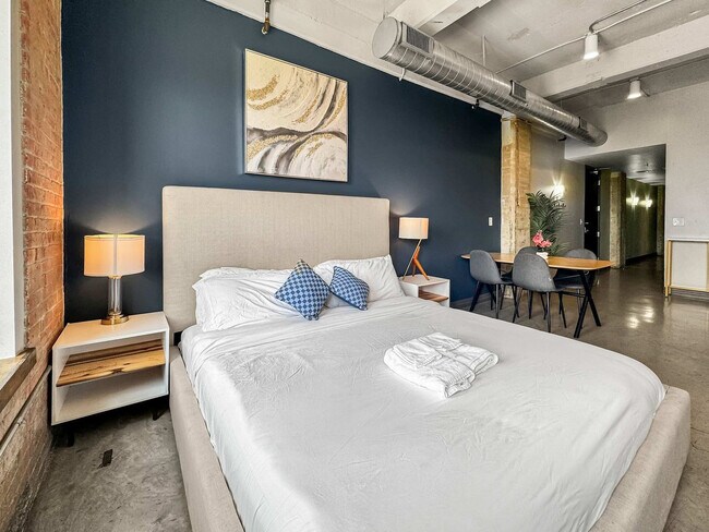 Photo - 555 Evergreen St Unit ID1294681P