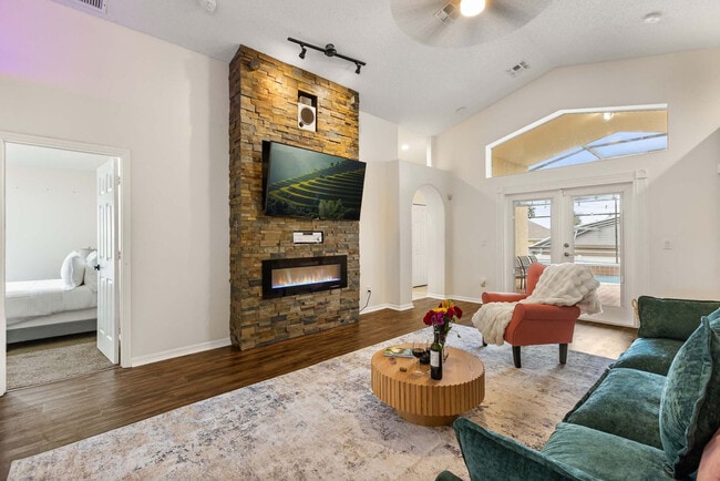 Photo - 2660 Oneida Loop Unit ID1290001P