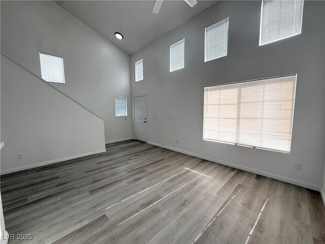 Photo - 61 Belle Point Ave