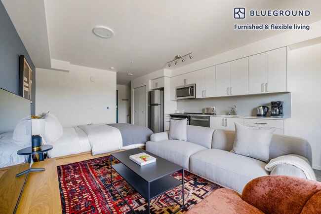 Photo - 4609 Union Bay Pl NE Unit FL3-ID888