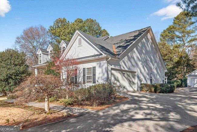 Photo - 58 Legend Dr