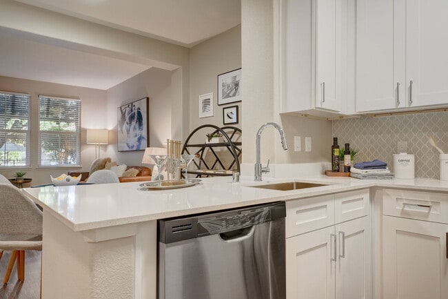 Photo - Legacy Fountain Plaza