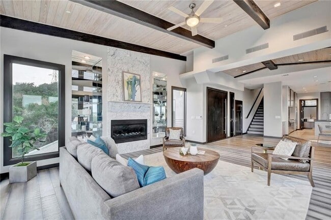 Photo - 600 Barrett Ln