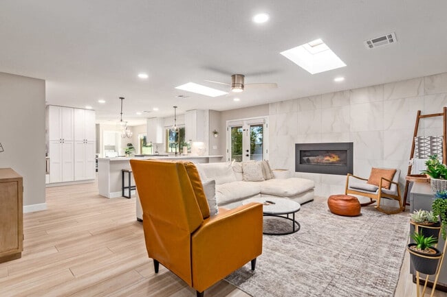 Photo - 6547 E Sharon Dr Unit SI ID1558599P