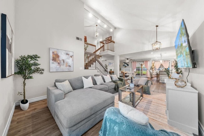 Building Photo - 13075 Old West Ave Unit SI ID1465000P