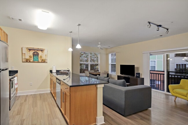 Photo - 615 S Columbus St Unit SI ID1473417P