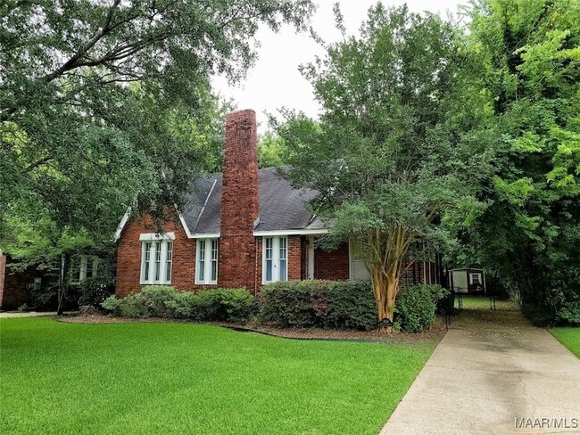 Photo - 1458 Watson St