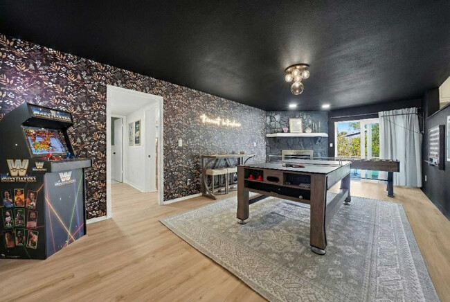 Photo - 14323 83rd Pl N Unit SI ID1471180P