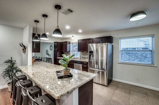 Photo - 13739 Spring Grove Ave Unit ID1019623P