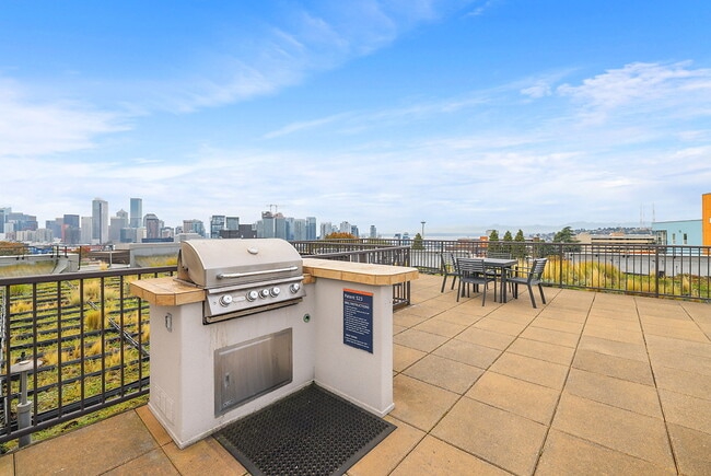 Building Photo - Patent 523