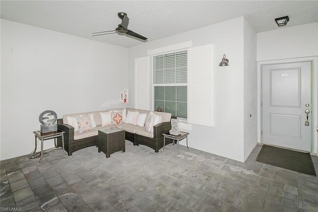 Photo - 6082 National Blvd