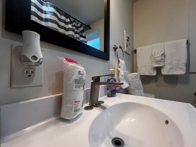 Photo - 4 Donaldson St Unit ID1234779P