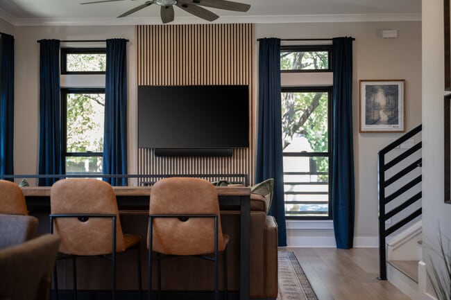 Photo - 100 Moss St Unit ID1071606P