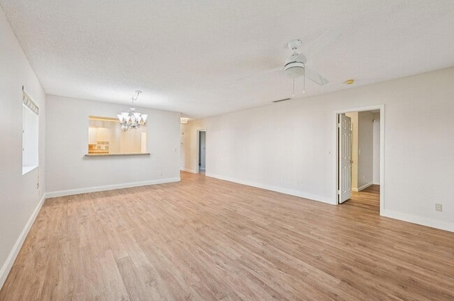 Photo - 1103 Duncan Cir Unit 104