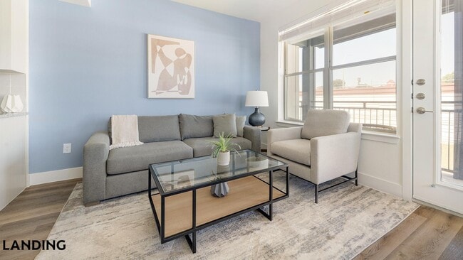Building Photo - 6525 Ed Bluestein Blvd Unit 1201