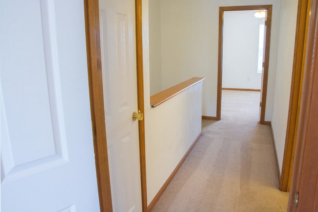 HALLWAY/LINEN CLOSET UPSTAIRS - ReNew Edwardsville Apartment Collection