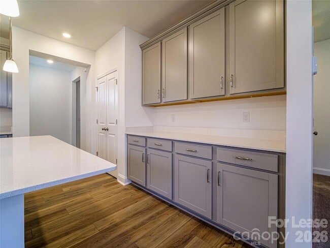 Photo - 1535 Pebble Shr Ln