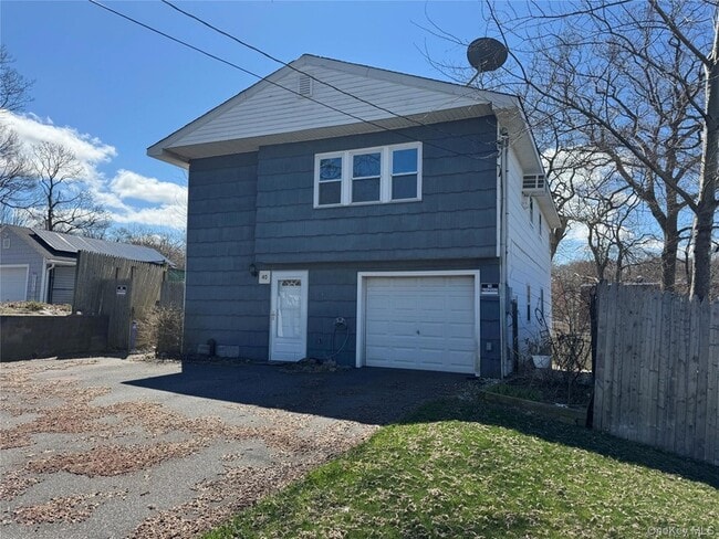 Building Photo - 40 Whitestone Rd