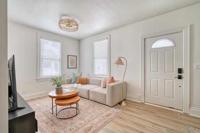 Photo - 4128 N Montana Ave Unit ID1309853P