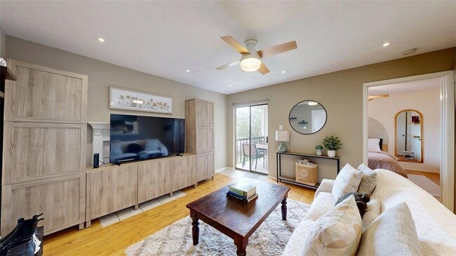 Photo - 1901 Holleman Dr W Unit 412