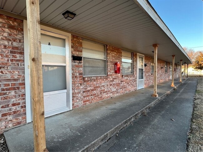 Photo - 2004 Theodore Dr Unit A