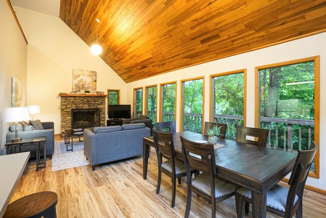 Photo - 224 Faulkner Rd Unit ID1308977P