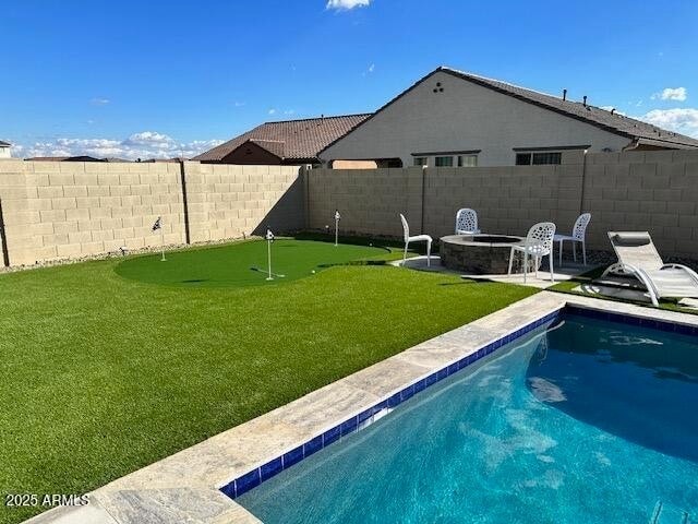 Building Photo - 8621 W Palo Verde Dr