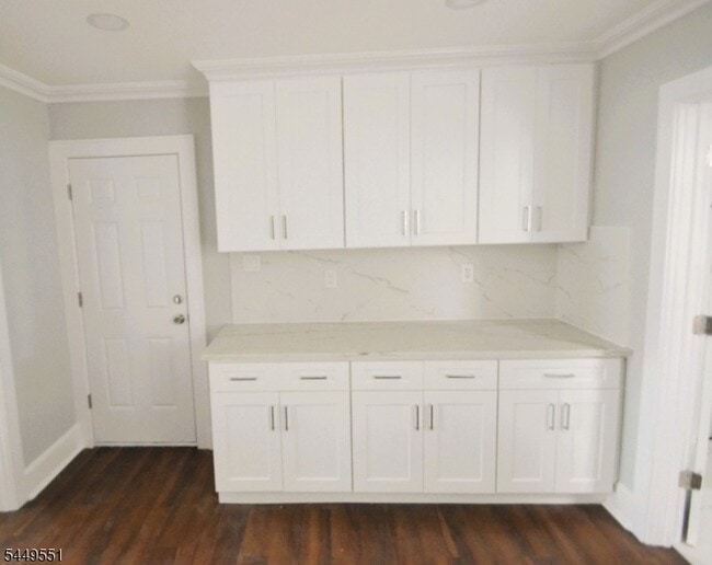 Photo - 56 Hobart Pl