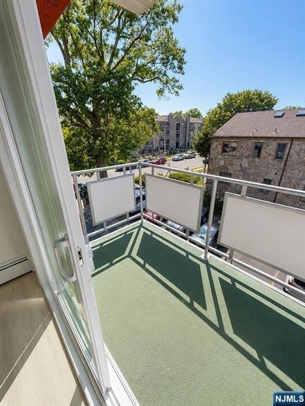 Photo - 20 Jefferson St Unit B2