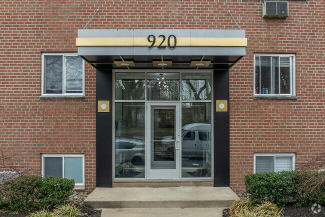 Entrance - Emerson Flats