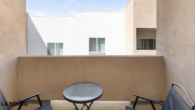 Photo - 2555 N Rancho Dr Unit 3102