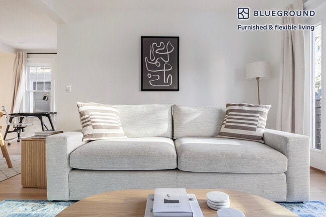 Photo - 50 Kinnaird St Unit FL2-ID1154