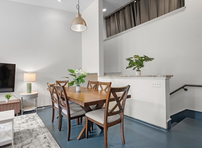 Photo - 160 E Berkeley St Unit SI ID1343269P