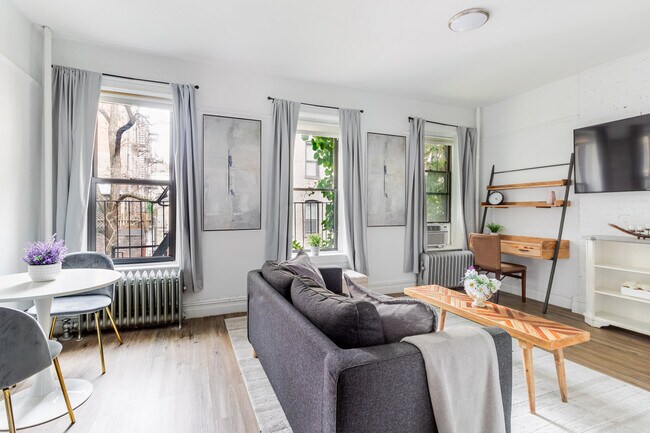 Photo - 177 Waverly Pl Unit FL3-ID1075286P