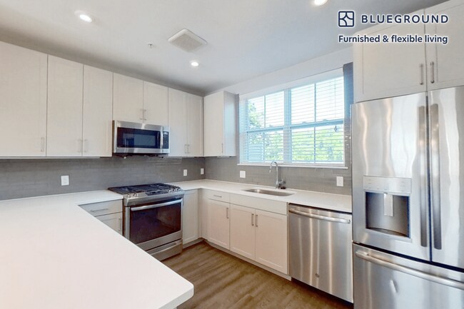 Photo - 200 Bay Dr Unit SI FL1-ID6913A