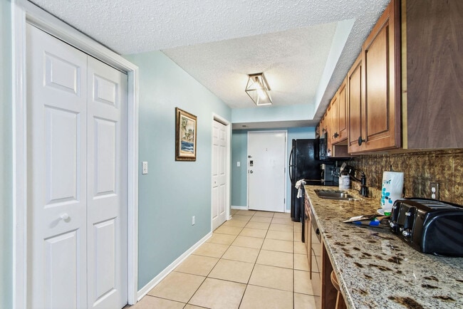 Photo - 957 W Beach Blvd Unit SI ID1541213P