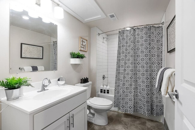 Photo - 4500 Wayne Ave Unit ID1289451P