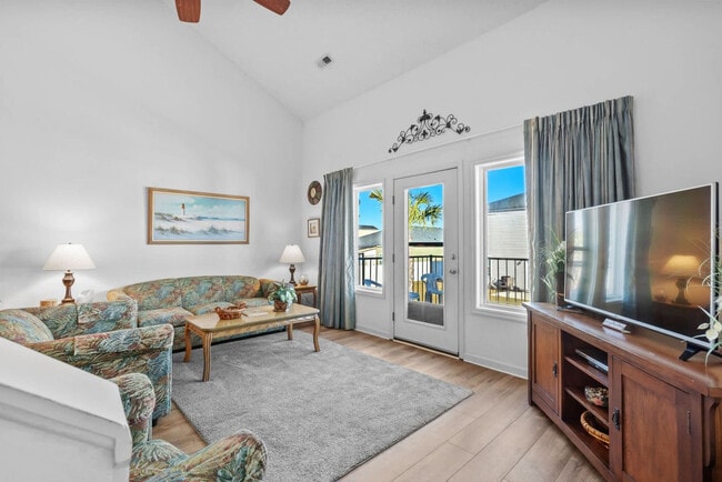 Photo - 216 Double Eagle Dr Unit FL2-ID1382457P