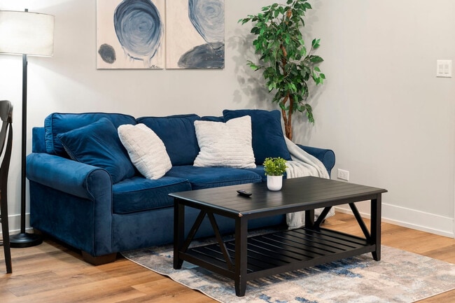 Photo - 2207 W 18th St Unit ID1244930P