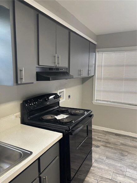 Photo - 807 E Osborne Ave