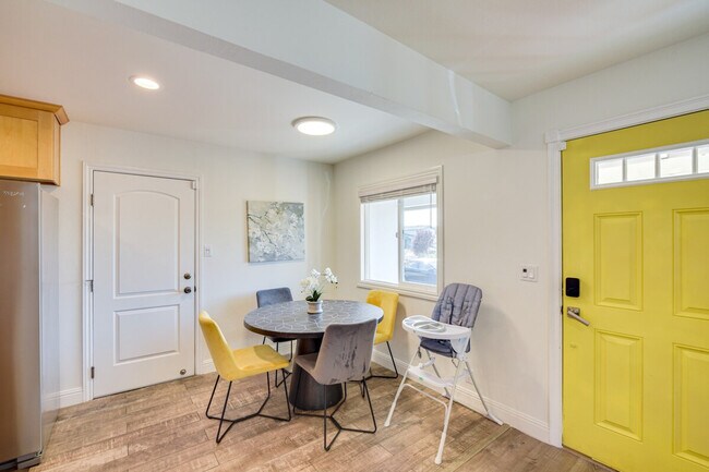 Photo - 4615 Armour Dr Unit SI ID1307441P