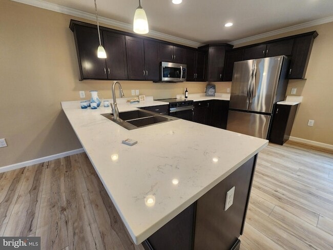 Photo - 175 N Madison St