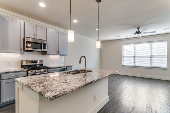 Photo - 4316 Hartford St