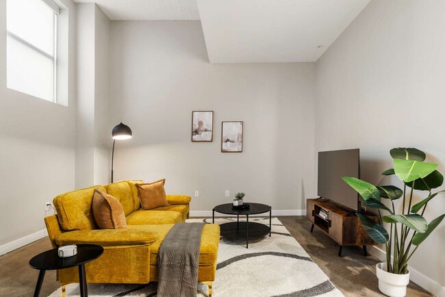 Photo - 205 W 4th St Unit ID1301401P