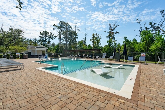 Pool - Bluewater at Bolton's Landing