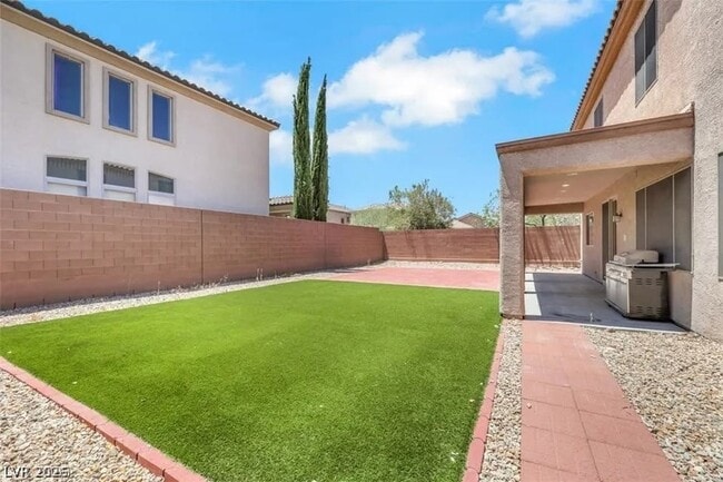 Photo - 2501 Bechamel Pl